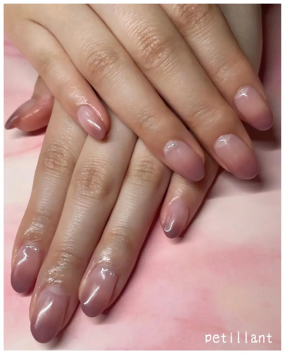 ネイル グラデーション オフィスネイル nail salon petillantのネイルデザイン