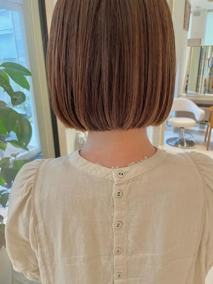 ミディアム カラー ショートボブ ボブ 鶴岡で縮毛矯正なら お任せ！ハヤシナオミのヘアスタイル