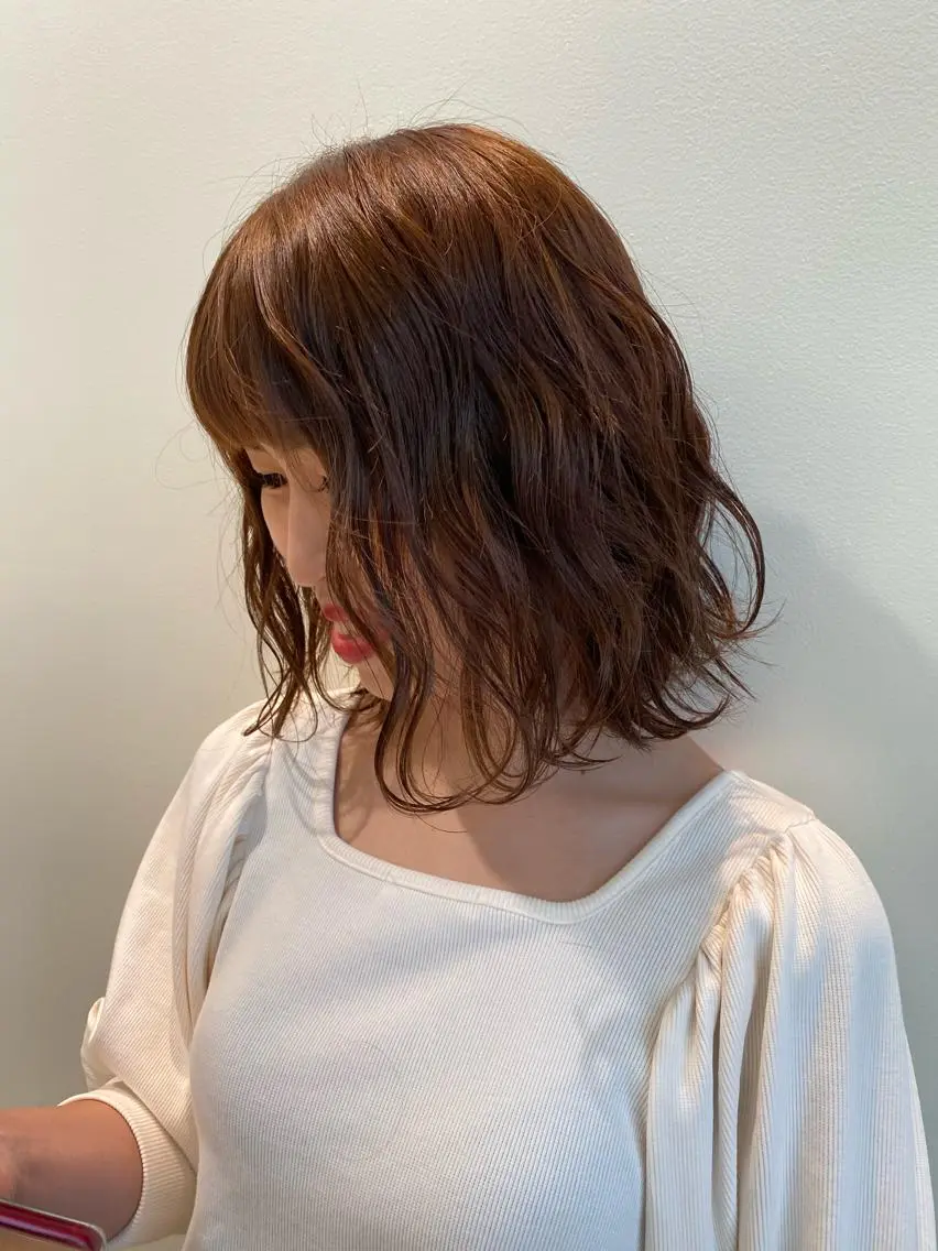 カラー 斎藤 嘉奈の眉毛・アイブロウイメージ