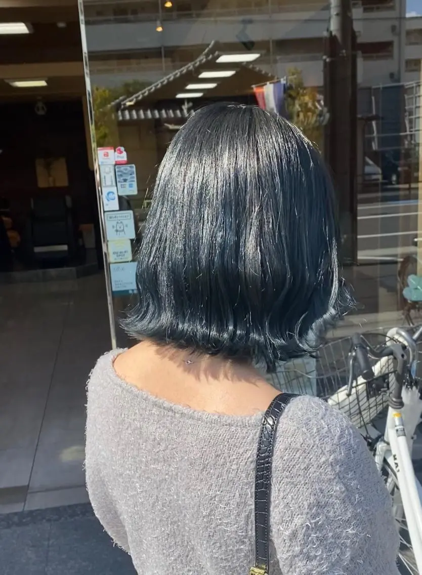ミディアム カラー ヘアアレンジ 川上 麻梨阿のヘアスタイル