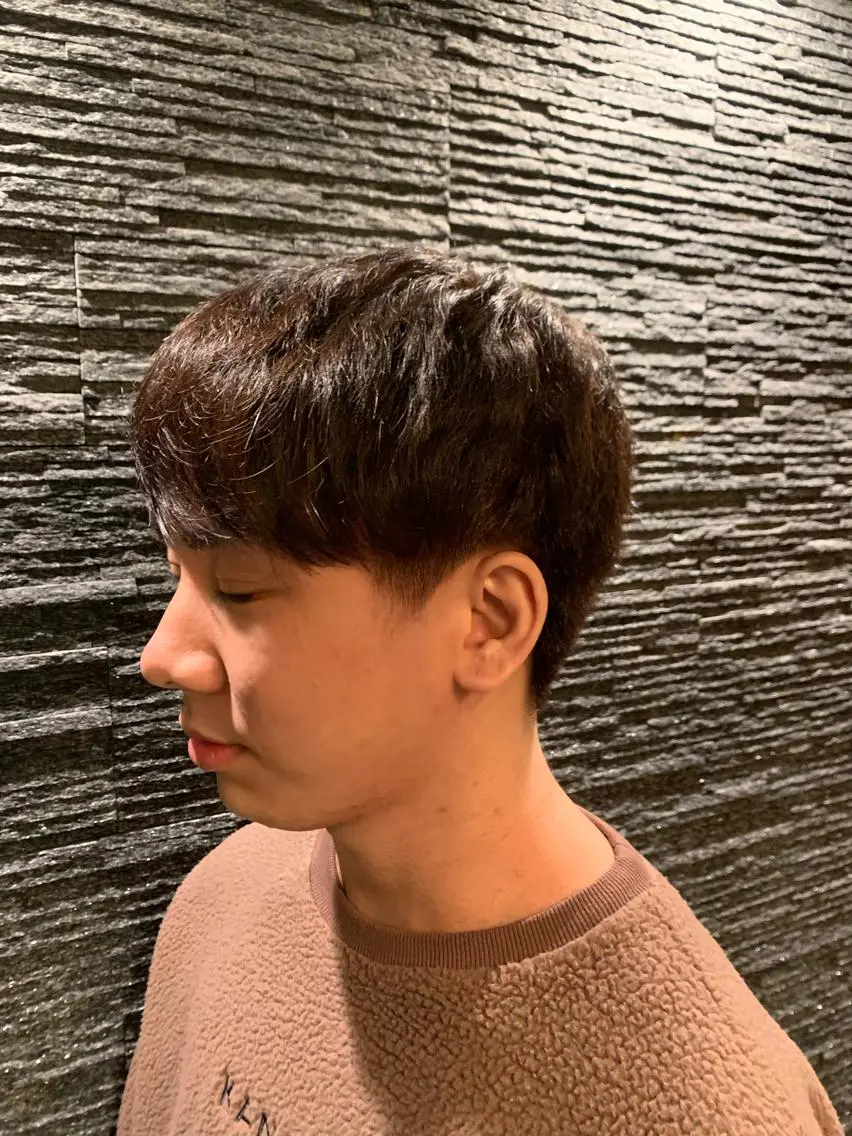 メンズ マッシュ ツーブロック 栗原 周太郎のヘアスタイル