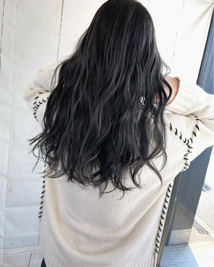 ロング カラー グレージュ ハイライトカラー ハイライト ハイライトカラー✨ グレージュ✨鎌倉光洋のヘアスタイル