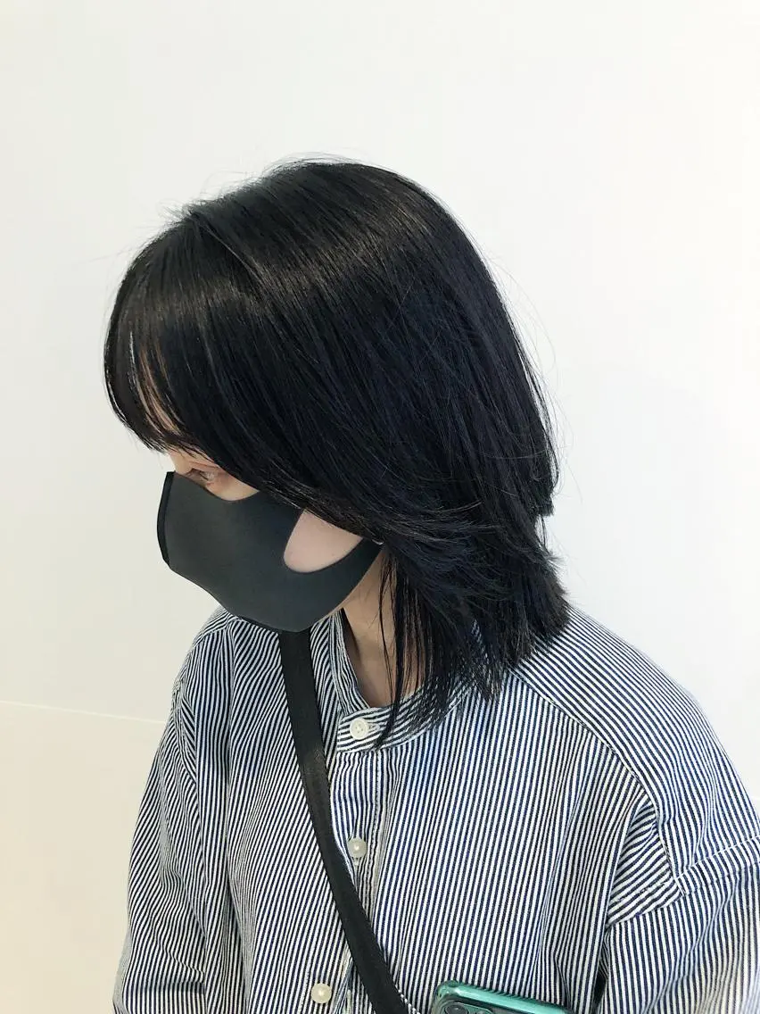 ミディアム カラー 黒髪 ブルーカラー ブルーブラック カット ヘアカラー トリートメント 髪質改善/顔まわり 石原のヘアスタイル