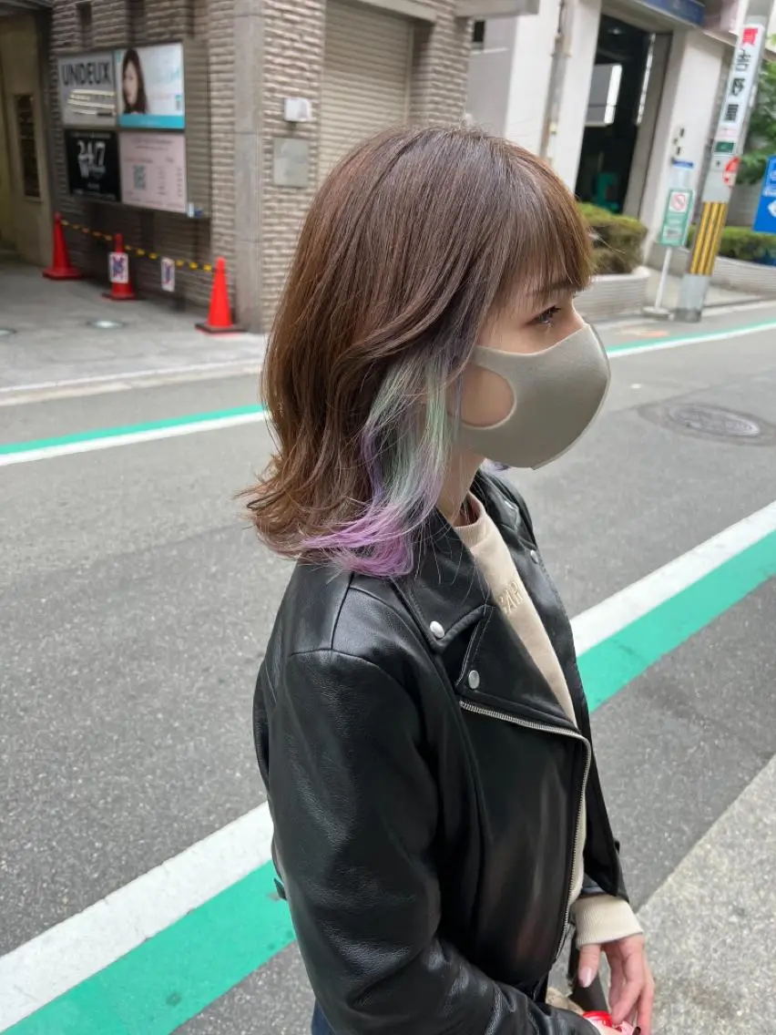 ミディアム カラー リルウヘアー 天王寺のヘアスタイル