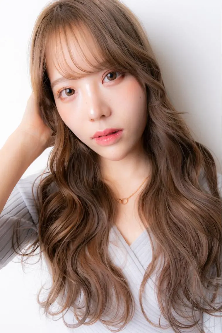 ミディアム カラー パーマ ヘアアレンジ メンズ シールエクステ メンズバレイヤージュ メンズブリーチ メンズハイライト メンズインナーカラー 🦋高瀬寛菜🦋 韓国/ブリーチのヘアスタイル