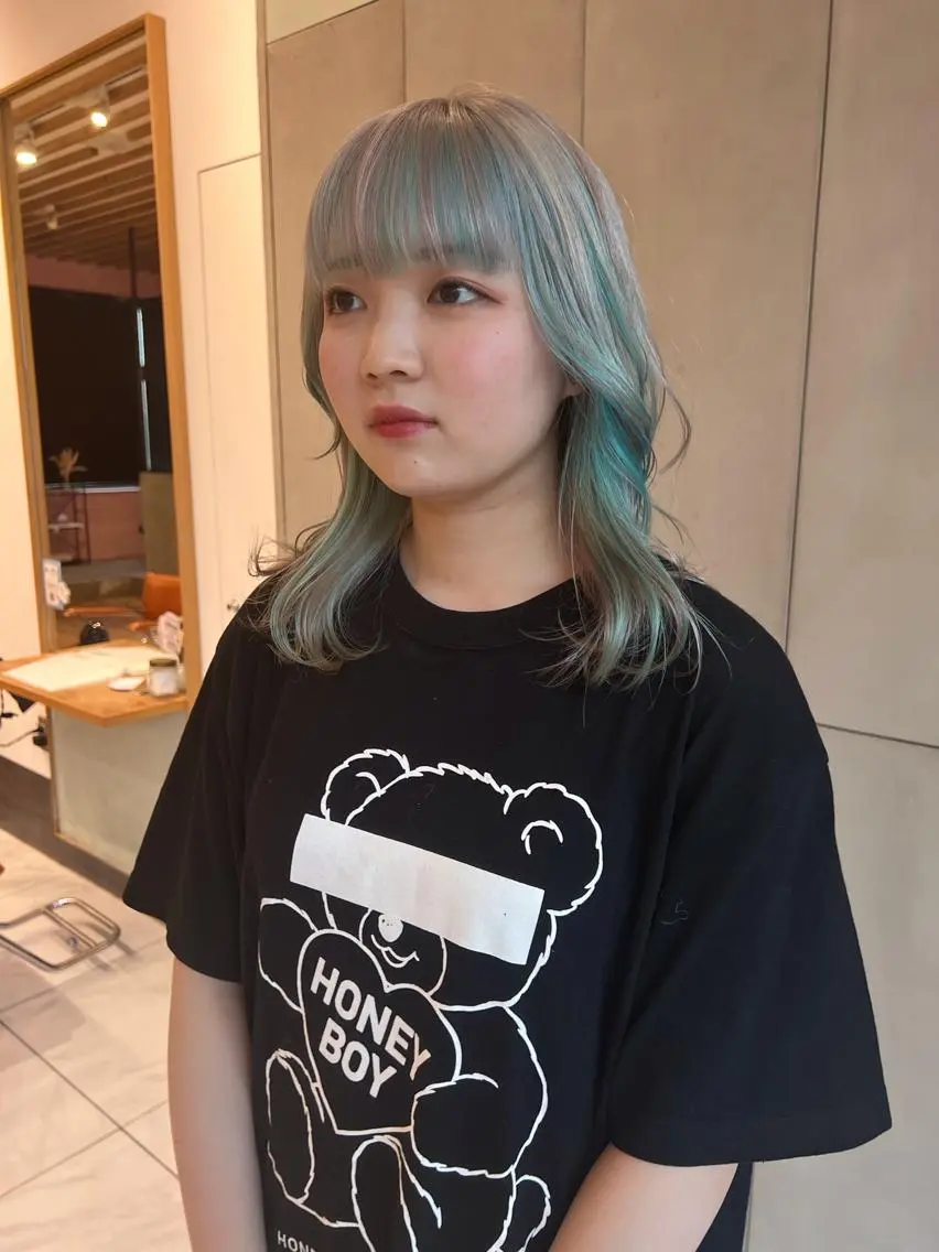 カラー デザインカラー ヘアカラー D'na ディーナのヘアスタイル