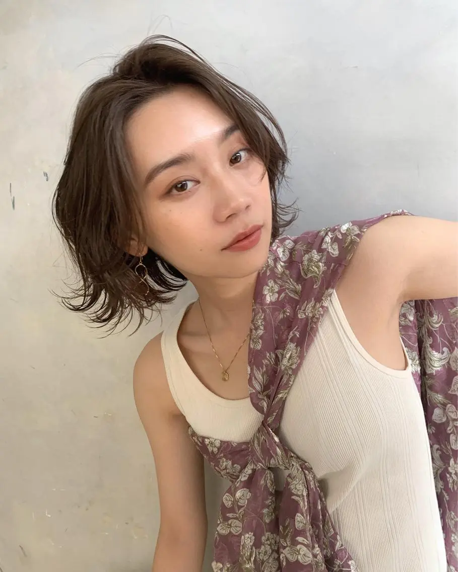 ミディアム カラー ヘアアレンジ 外ハネヘア takebuchi harukaのヘアスタイル