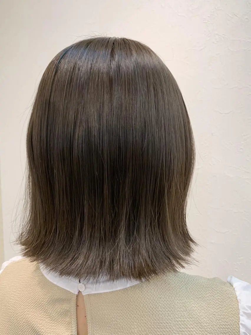 ショート カラー アッシュ ボブ カット NUMBER 天王寺 🌼yuriのヘアスタイル