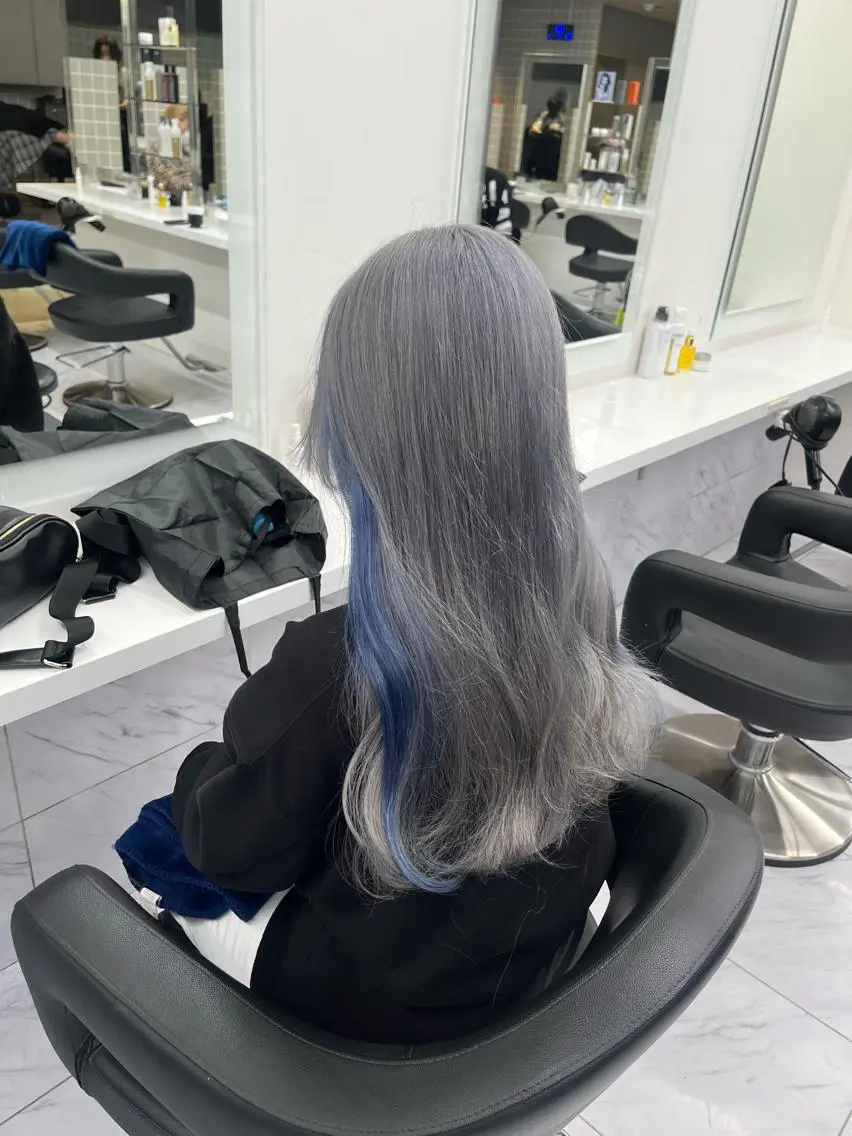 セミロング ヘアカラー トリートメント ヘッドスパ ヘアセット 寒色/ベージュヘア ブリーチありMiOのヘアスタイル