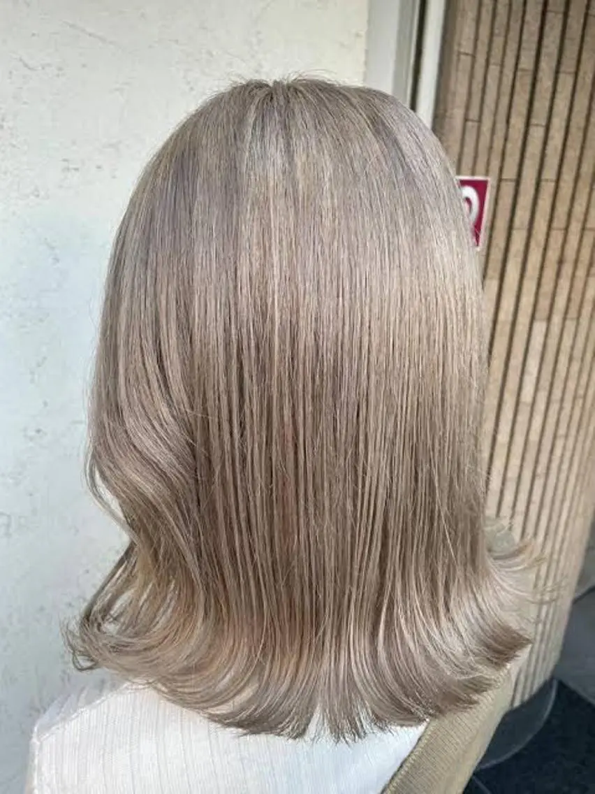 ミディアム 似合わせカット 迫留由弥のヘアスタイル
