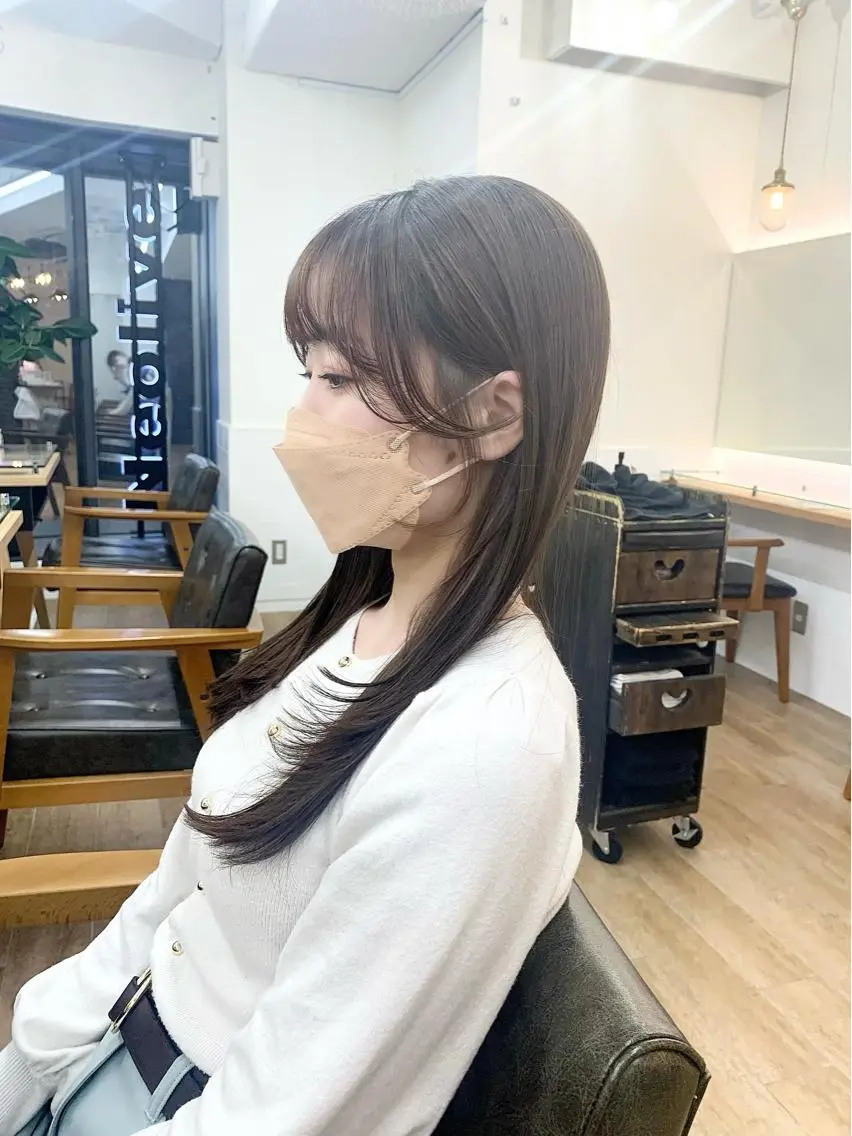 セミロング カラー パーマ ヘアアレンジ メンズ キッズ ネイル アイブロウ カット ヘアカラー 似合せレイヤー/ 柔らか透明感カラーのヘアスタイル