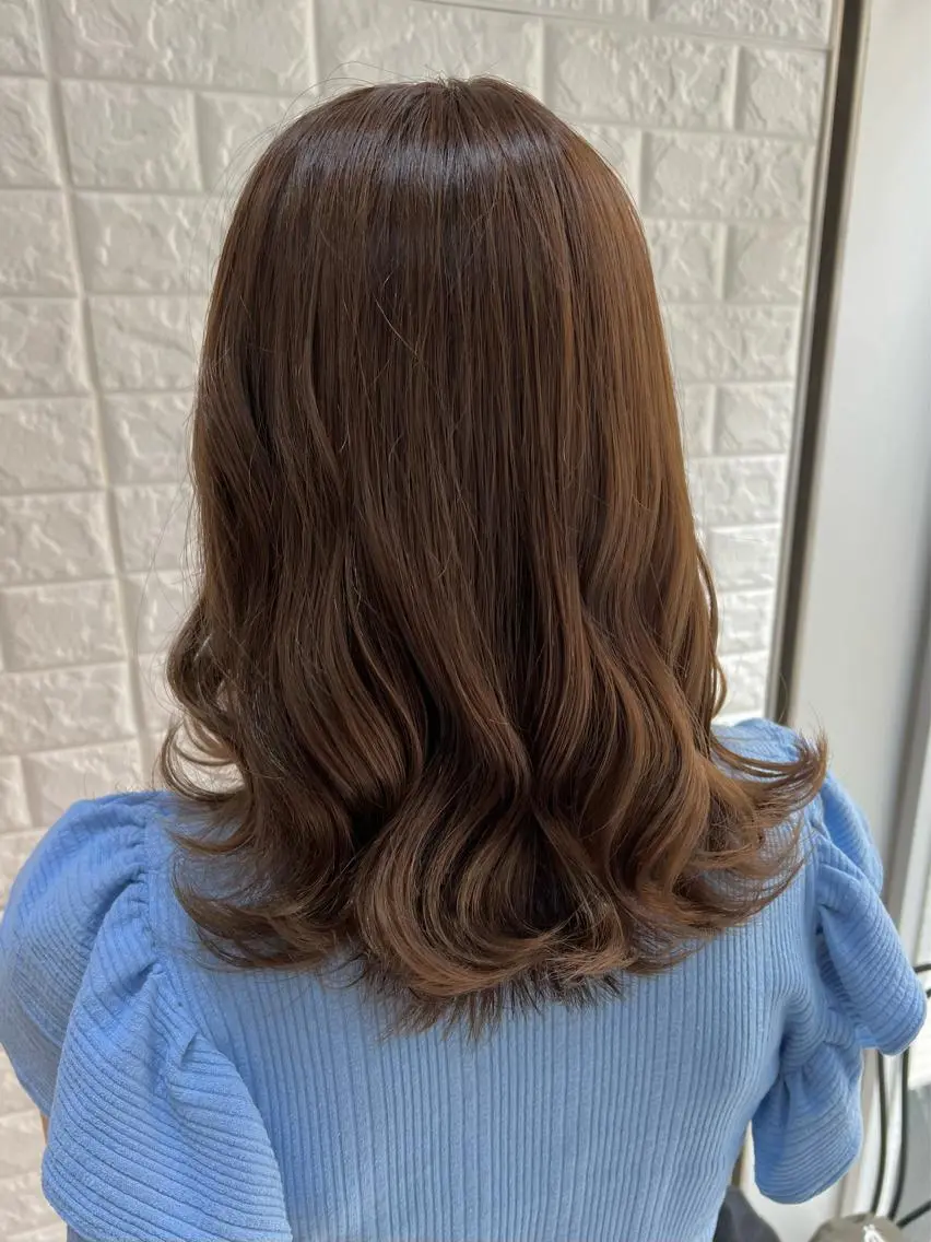 セミロング カラー アッシュ ベージュカラー ブラウンカラー ヘーゼル ミルクティーベージュ カット ヘアカラー トリートメント 艶髪 ♡Tomiyaのヘアスタイル