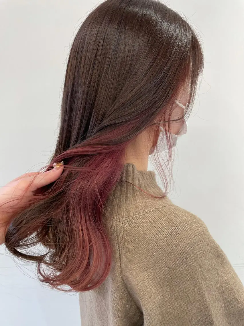 セミロング カラー ブラウンカラー ピンクカラー ひろせ かなのヘアスタイル