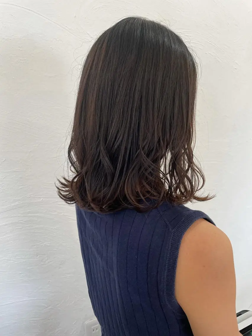 ミディアム カラー カット ヘアカラー トリートメント 河野 満月のヘアスタイル