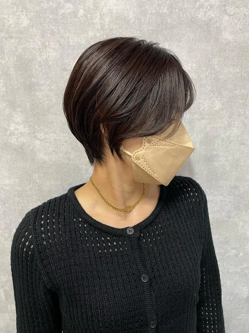 ショート 切りっぱなしボブ ショートボブ ハンサムショート 丸みショート アッシュ モテ髪/ボブ/ショー ト/アダチフウトのヘアスタイル