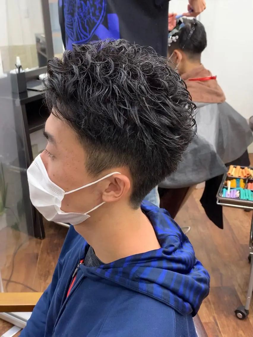 ショート パーマ メンズ クセを最大限に活かす メンズパーマ奈良大祐のヘアスタイル