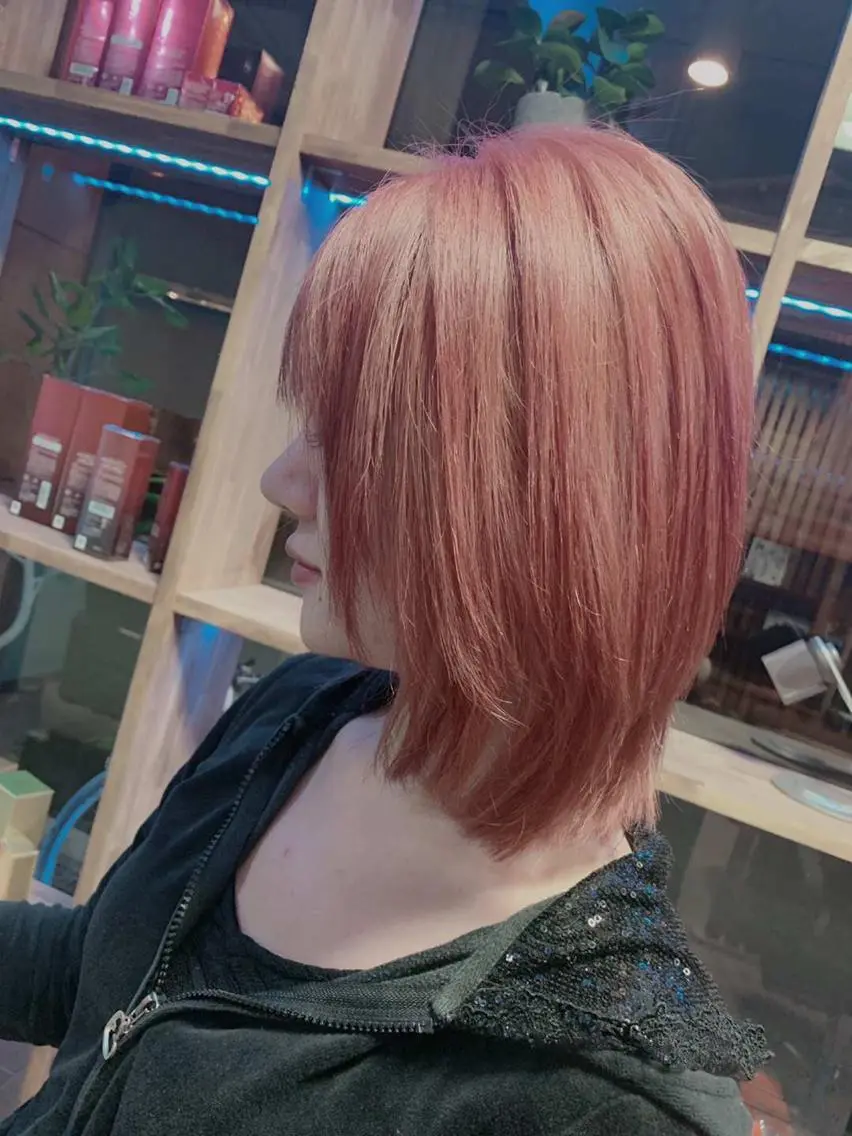 ミディアム カラー オレンジ ヘアカラー トリートメント 髪質改善×潤艶カラー ⭐️岡田崇彰のヘアスタイル