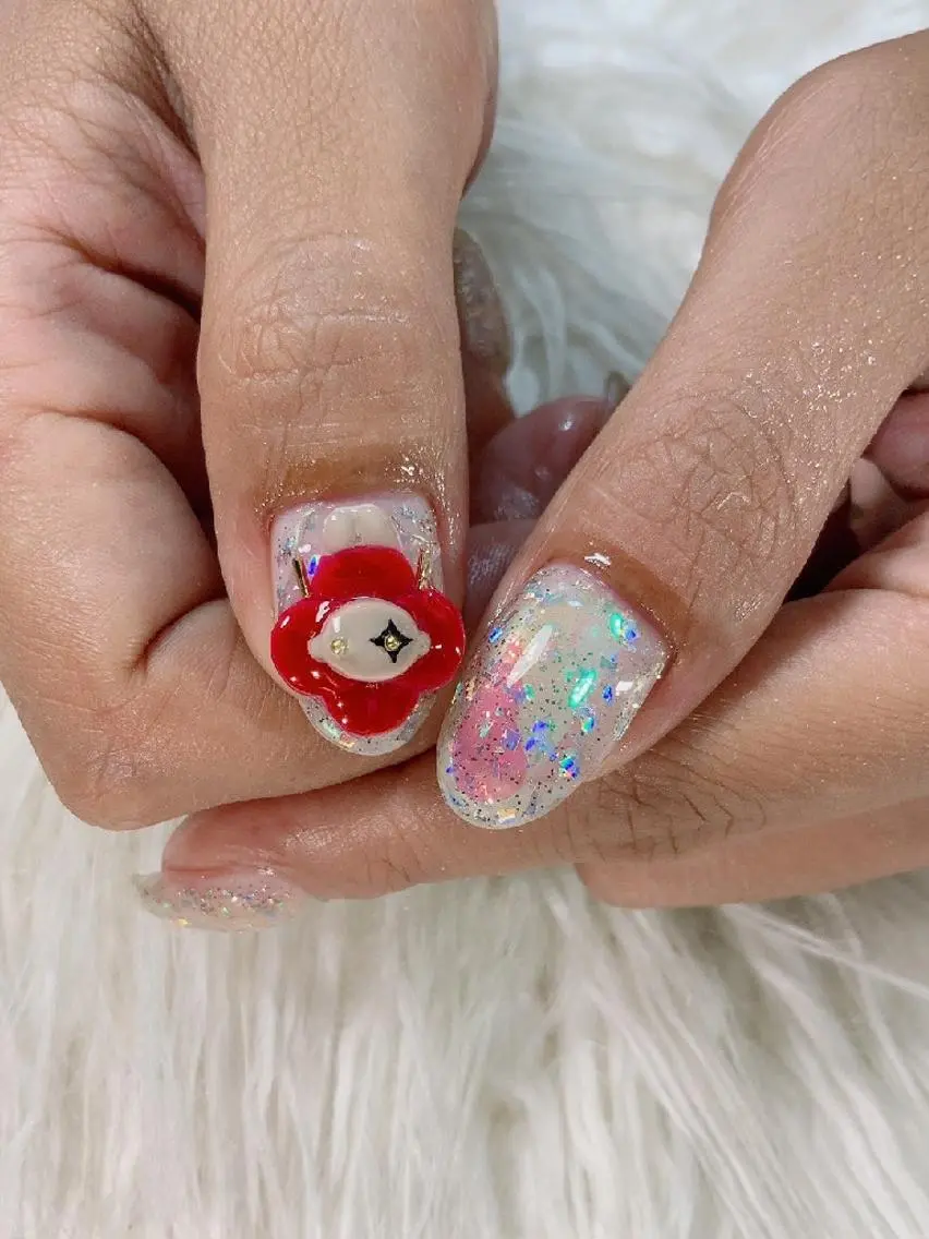 ネイル . MAKI NAILのネイルデザイン