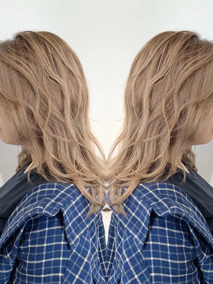 セミロング ハルカ ・のヘアスタイル