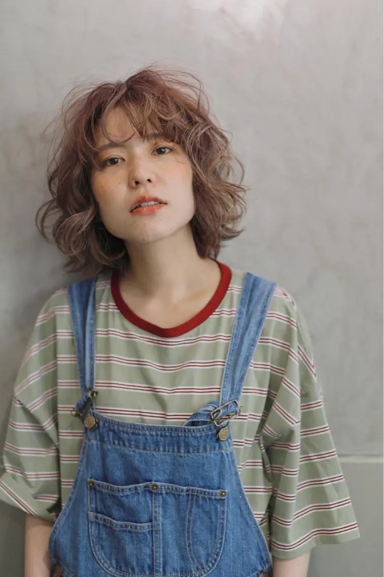 ミディアム カット ヘアカラー トリートメント ayane⭐️ボブ・ ショート・パーマのヘアスタイル