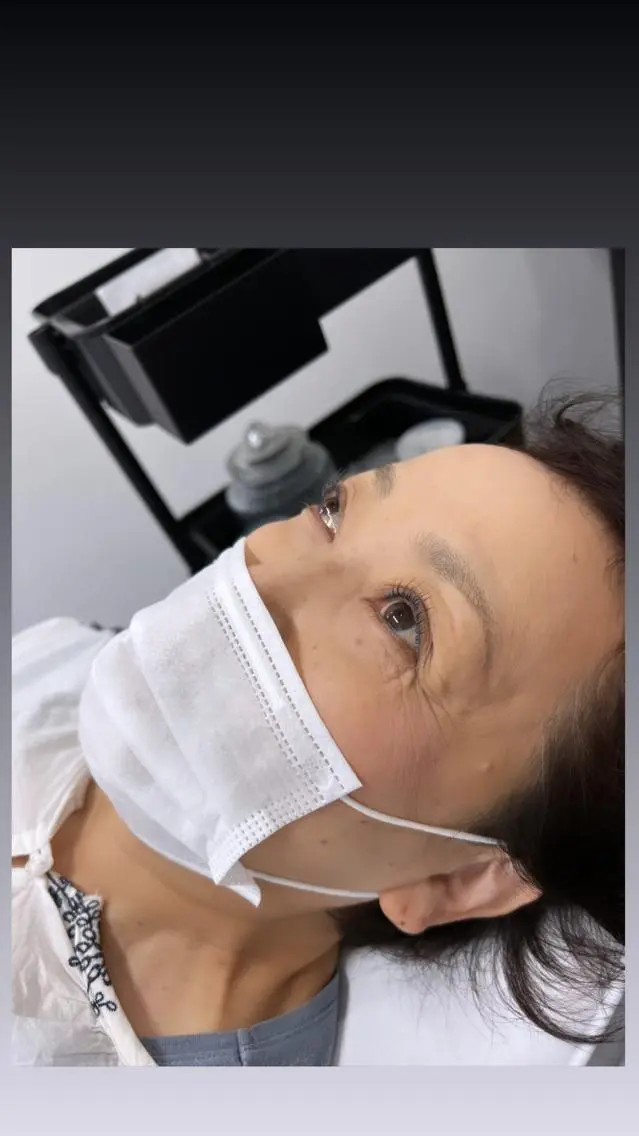 マツエク・マツパ 田中 真理のヘアスタイル