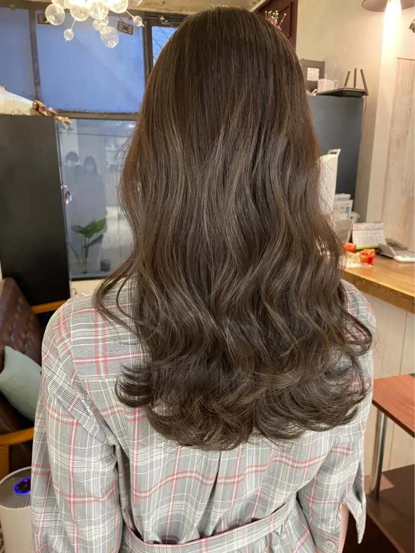 ロング カラー アッシュ アッシュグレー アッシュグレージュ ベージュカラー 透明感カラー layer cut 店長/MIKUのその他イメージ