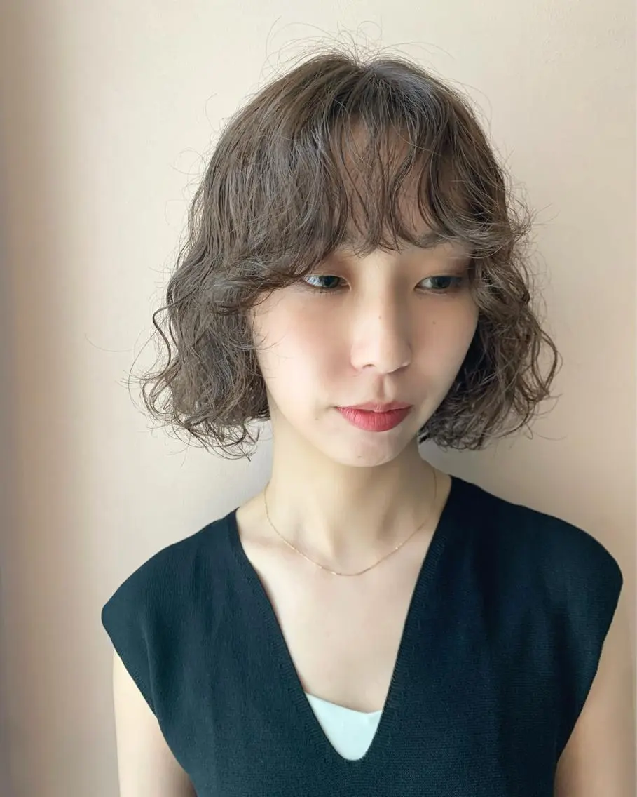 ショート カラー パーマ カット パーマ hubhair レイヤー/透明感のヘアスタイル