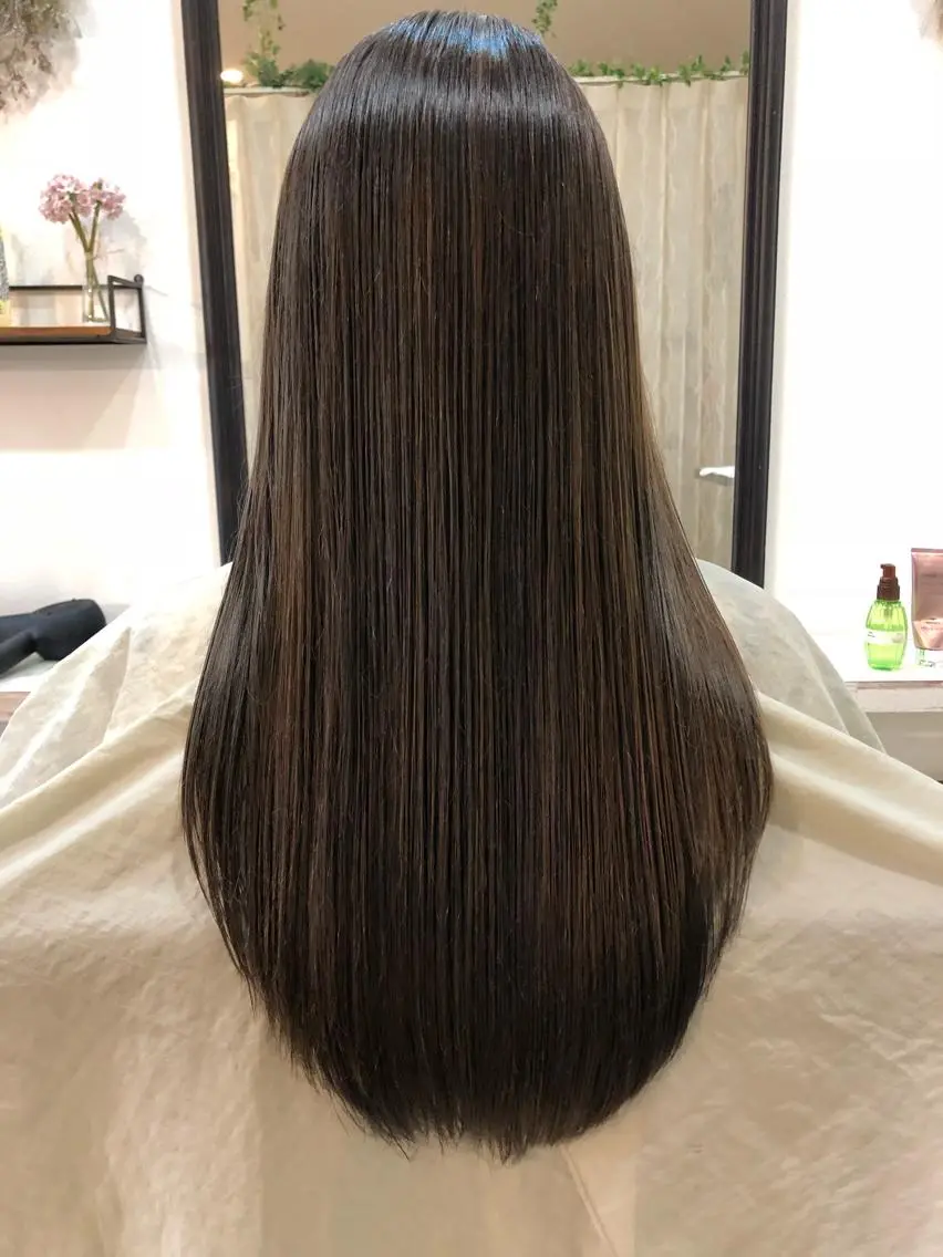 ロング カラー Lucet byNYNYのヘアスタイル