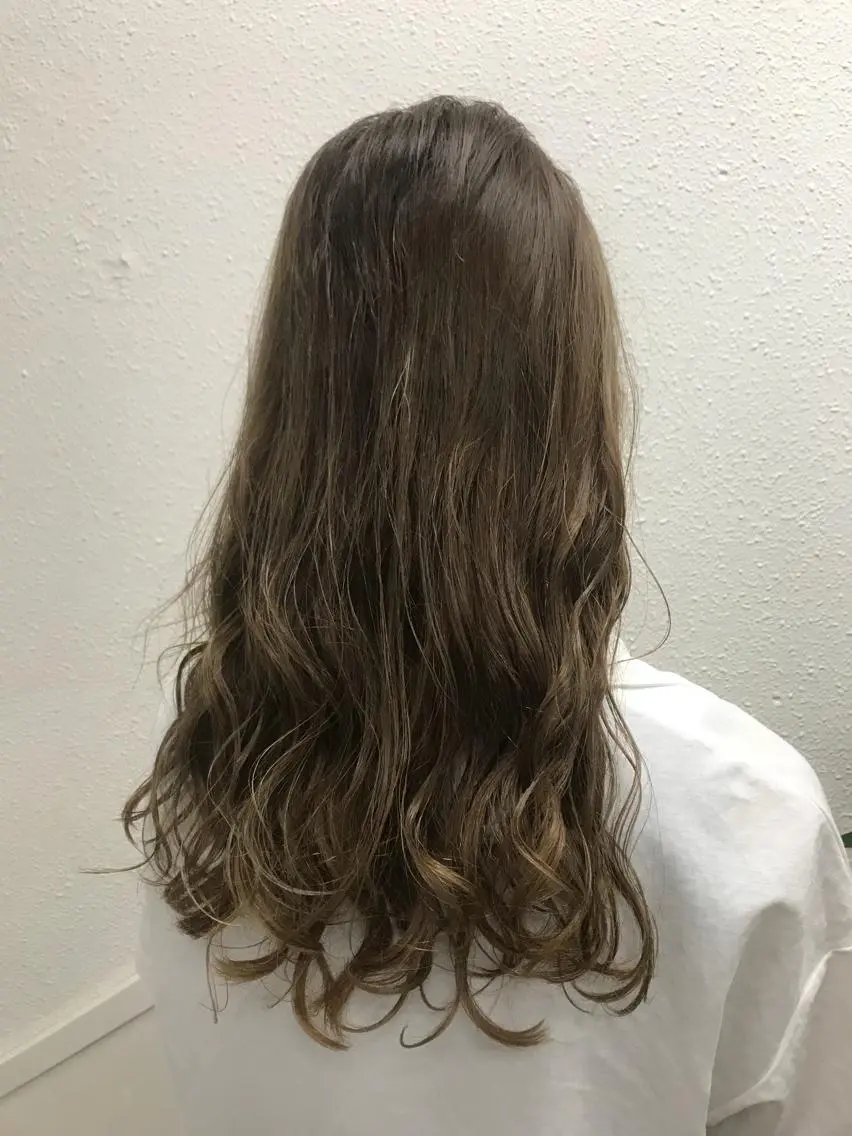 ロング カット ヘアカラー トリートメント 韓国 縮毛矯正 髪質改善 木村のヘアスタイル