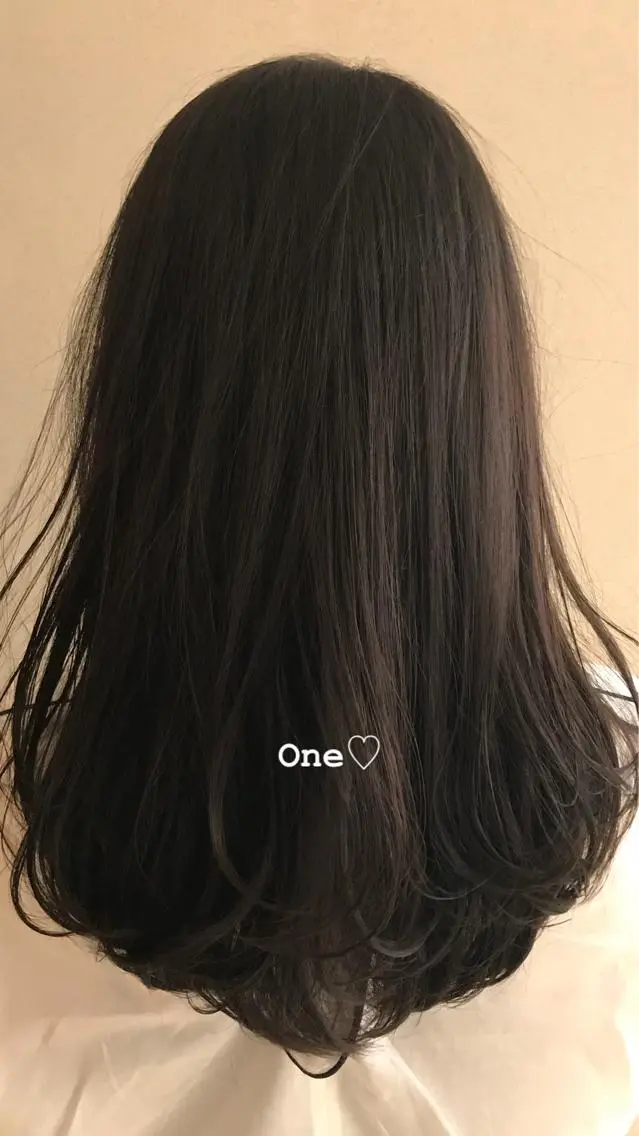 セミロング レイヤーカット カット パーマ 石畑結華 Lond店長のヘアスタイル
