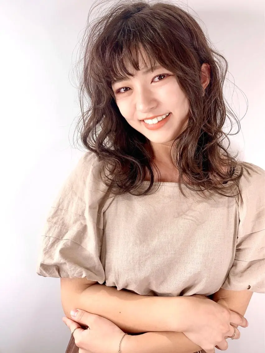 ミディアム TAKAHASHI LEAPSのヘアスタイル