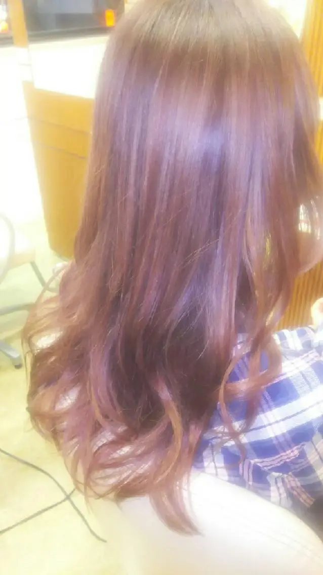 ロング カラー グラデーションカラー ピンクカラー 脇田 雄大のヘアスタイル