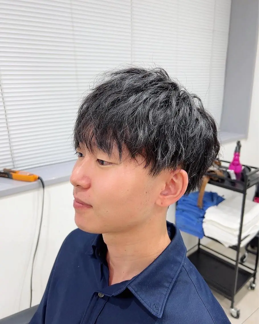 メンズ カット 伊藤 海のヘアスタイル