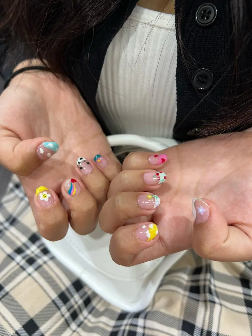 ネイル 韓国ネイル ハンドネイル 韓国🩶Y2Kネイル 💫くれはのネイルデザイン