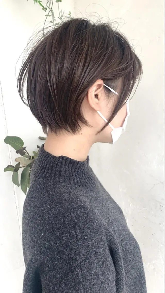ショート カラー ショートボブ ハンサムショート 丸みショート ハイライトカラー ボブ カット ヘアカラー 京都大人女性ショート 徒歩1分/秋山のヘアスタイル