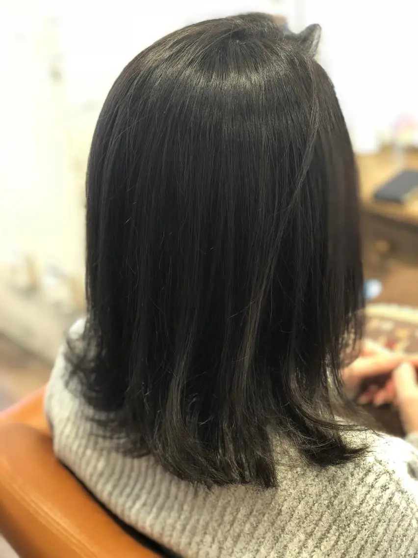ミディアム カラー カット ヘアカラー トリートメント ささざわ あやこのヘアスタイル