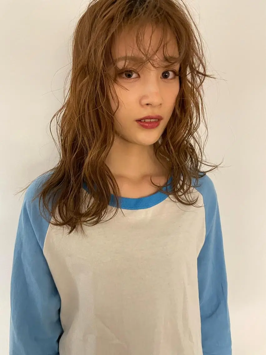 セミロング カラー ヘアアレンジ 小顔レイヤー×コンパ クトボブ/林隆平のヘアスタイル