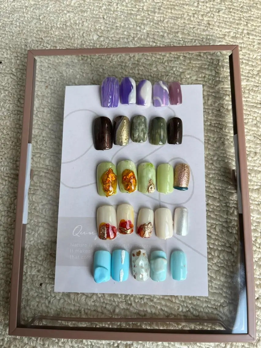 ショート カラー キッズ 2DY NAIL SALONのネイルデザイン