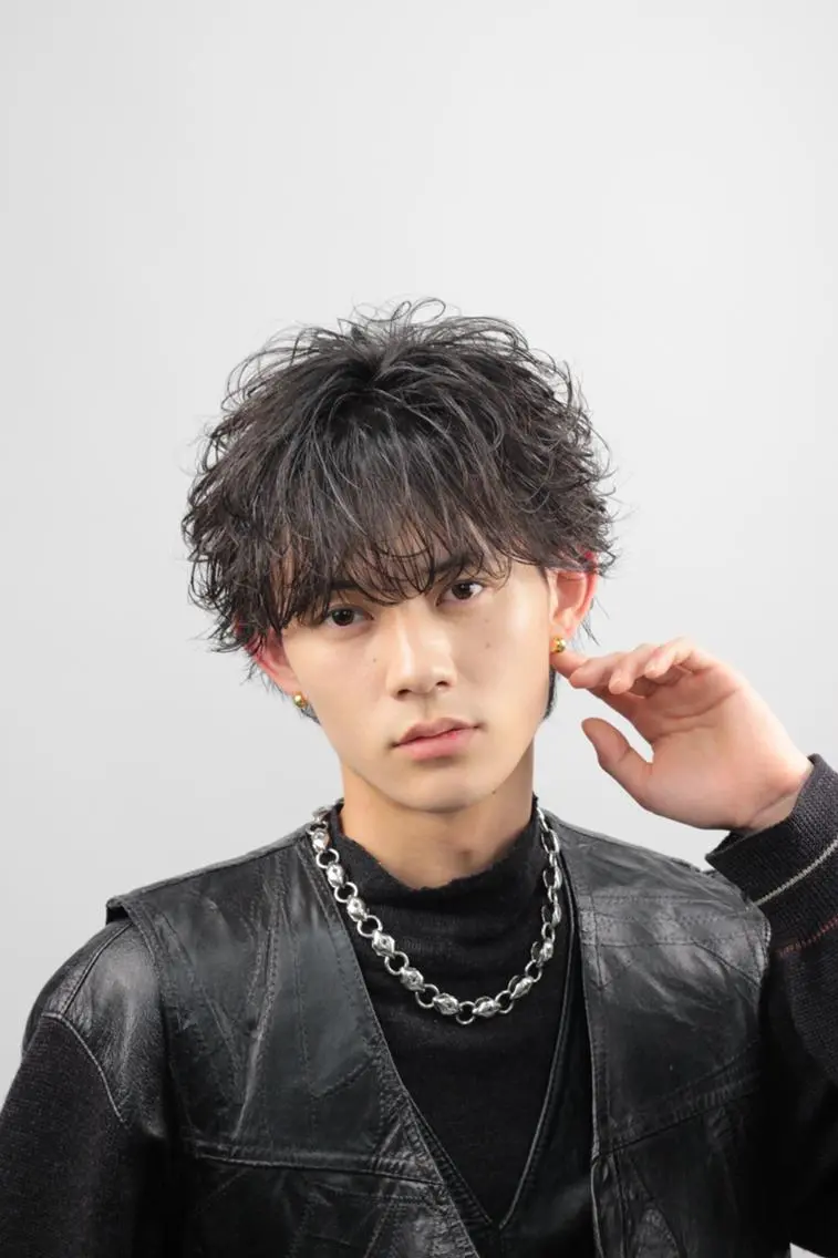 メンズ メンズ専門店🔥 BLUCK 2ndのヘアスタイル