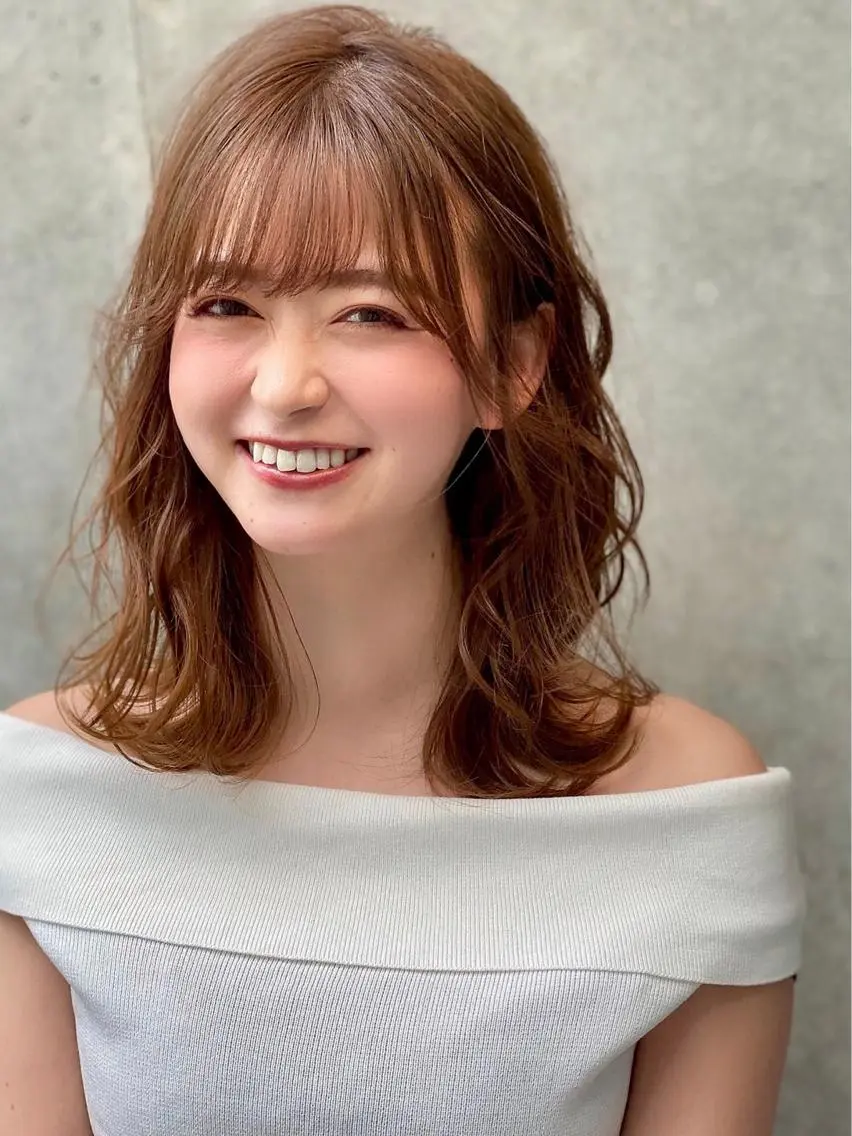セミロング パーマ 代表✩.*˚白井 美香のヘアスタイル