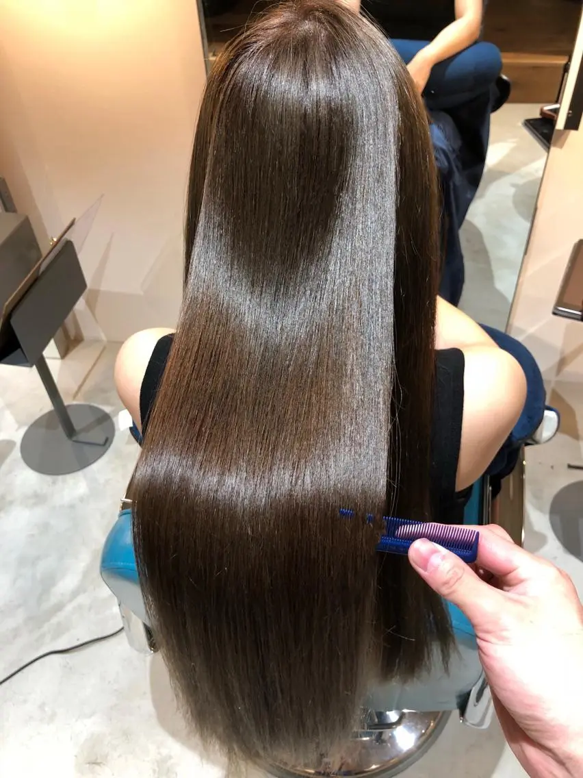 ロング 縮毛矯正 佐藤 宏樹のヘアスタイル