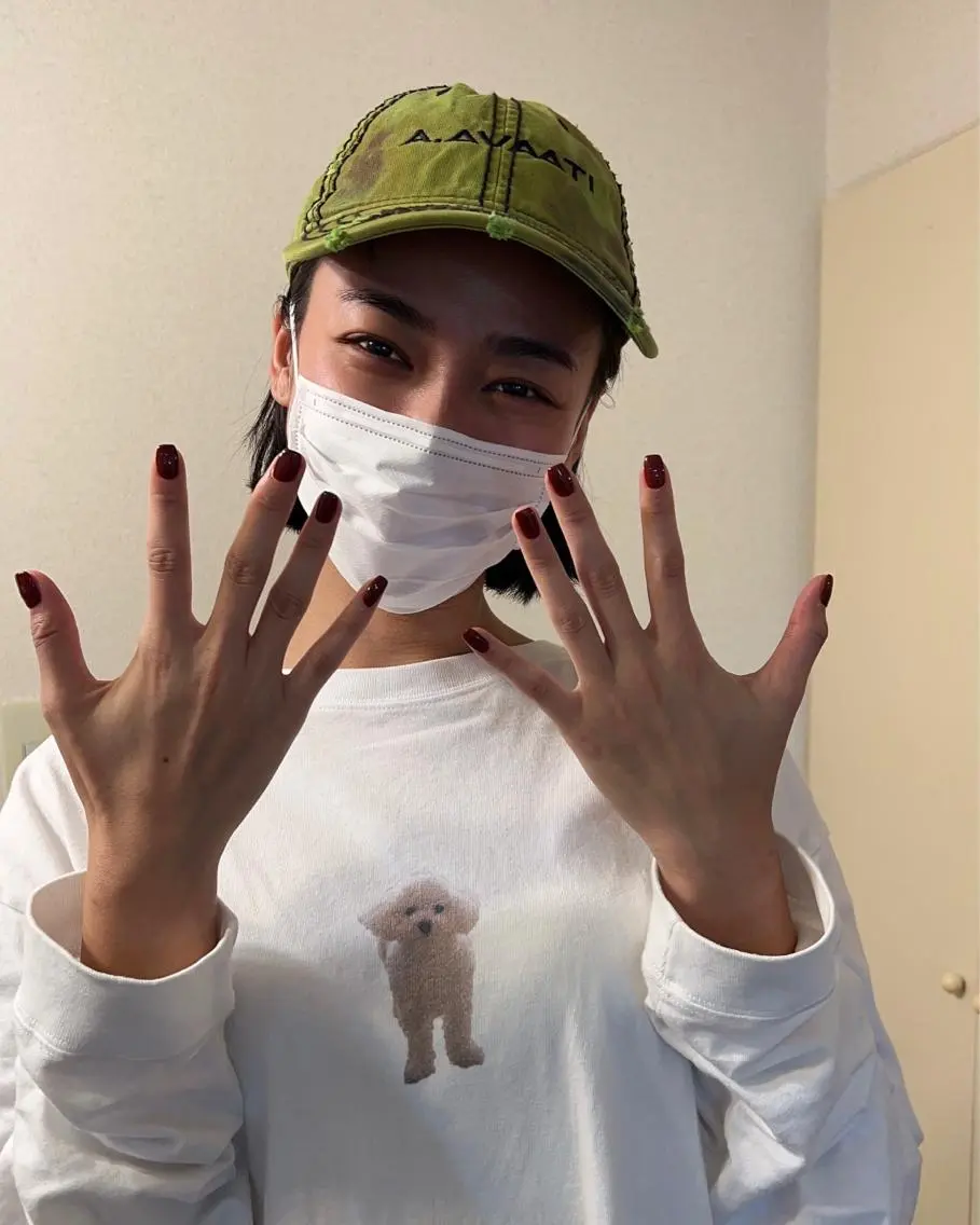 ネイル ハンドネイル フットネイル ハンドケア Miyagi Asamiのネイルデザイン