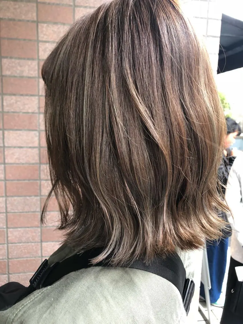 ミディアム ハイライト ヘアカラー 縮毛矯正の達人 ☆　松本のヘアスタイル