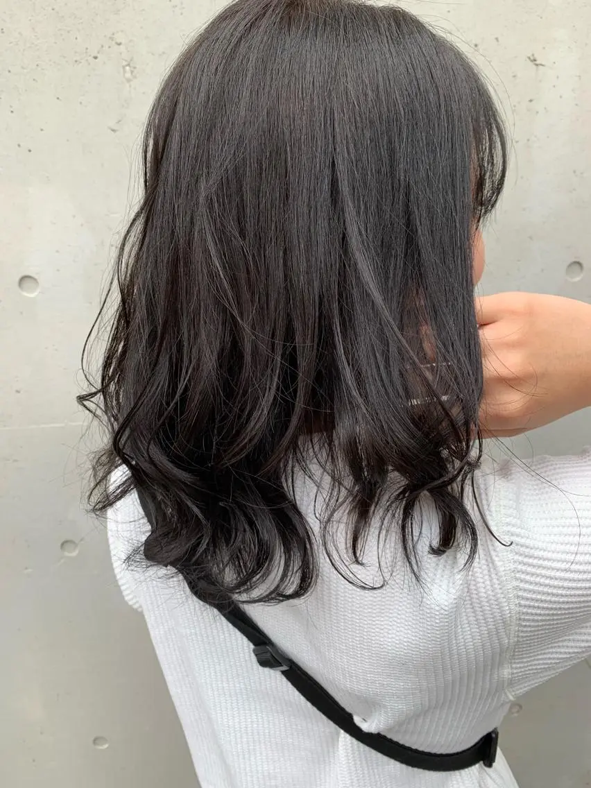 セミロング カラー パーマ ヘアアレンジ メンズ キッズ マツエク・マツパ ダークグレー ダークグレージュ グレージュ 田中 裕士のヘアスタイル