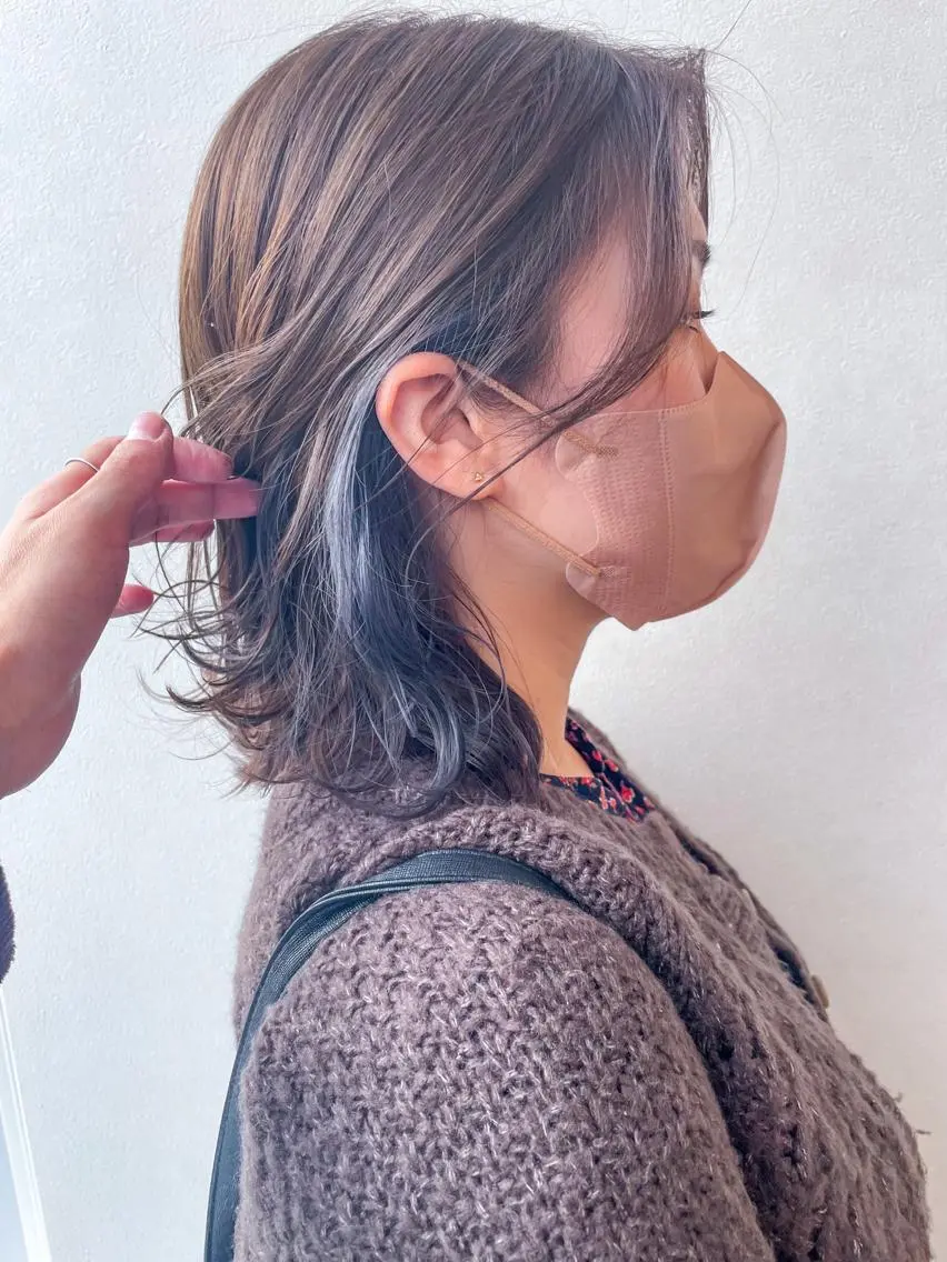 ショート カラー ブルーカラー イヤリングカラー シルバー ヘアカラー 髪質改善/ブリーチ 田代 龍我のヘアスタイル