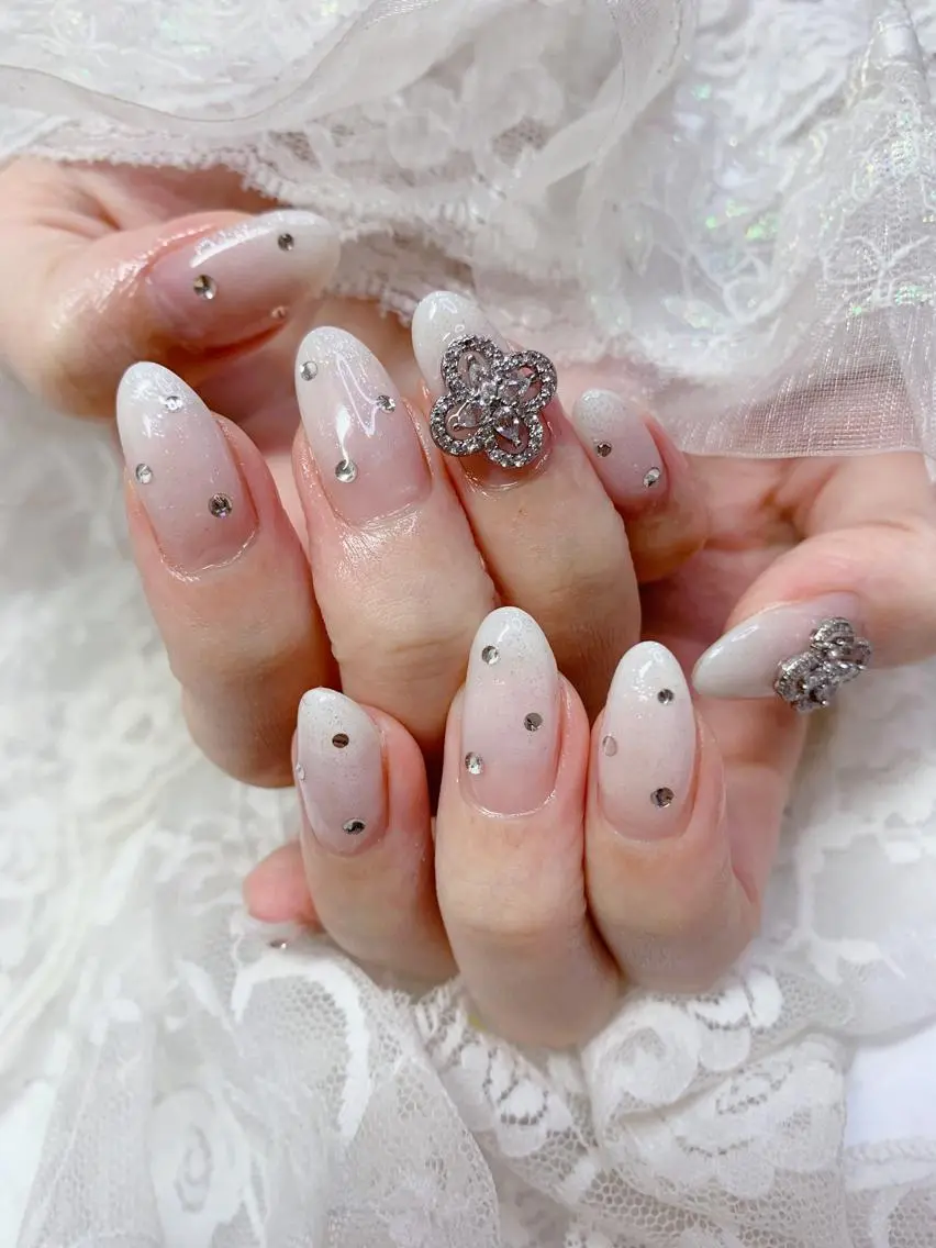 ネイル ハンドネイル La neige* yuki 🐩🌙のネイルデザイン