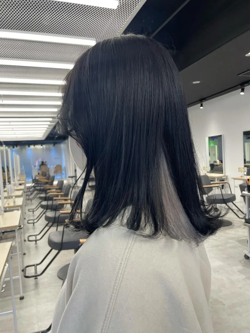 ミディアム カラー インナーカラー モモ 🍑のマツエク・マツパデザイン