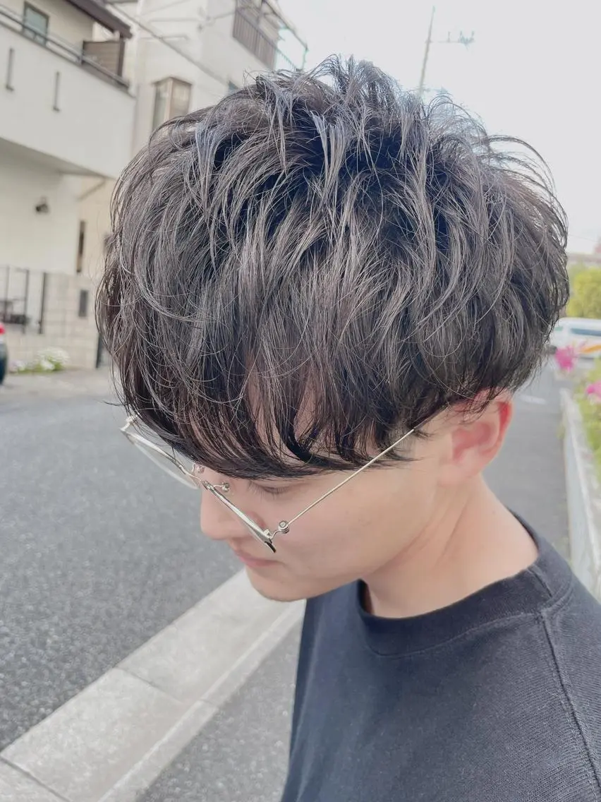 ショート パーマ メンズ メンズパーマ ニュアンスパーマ トレンド透明感カラー ☘️大貫 昂涼🐹のヘアスタイル