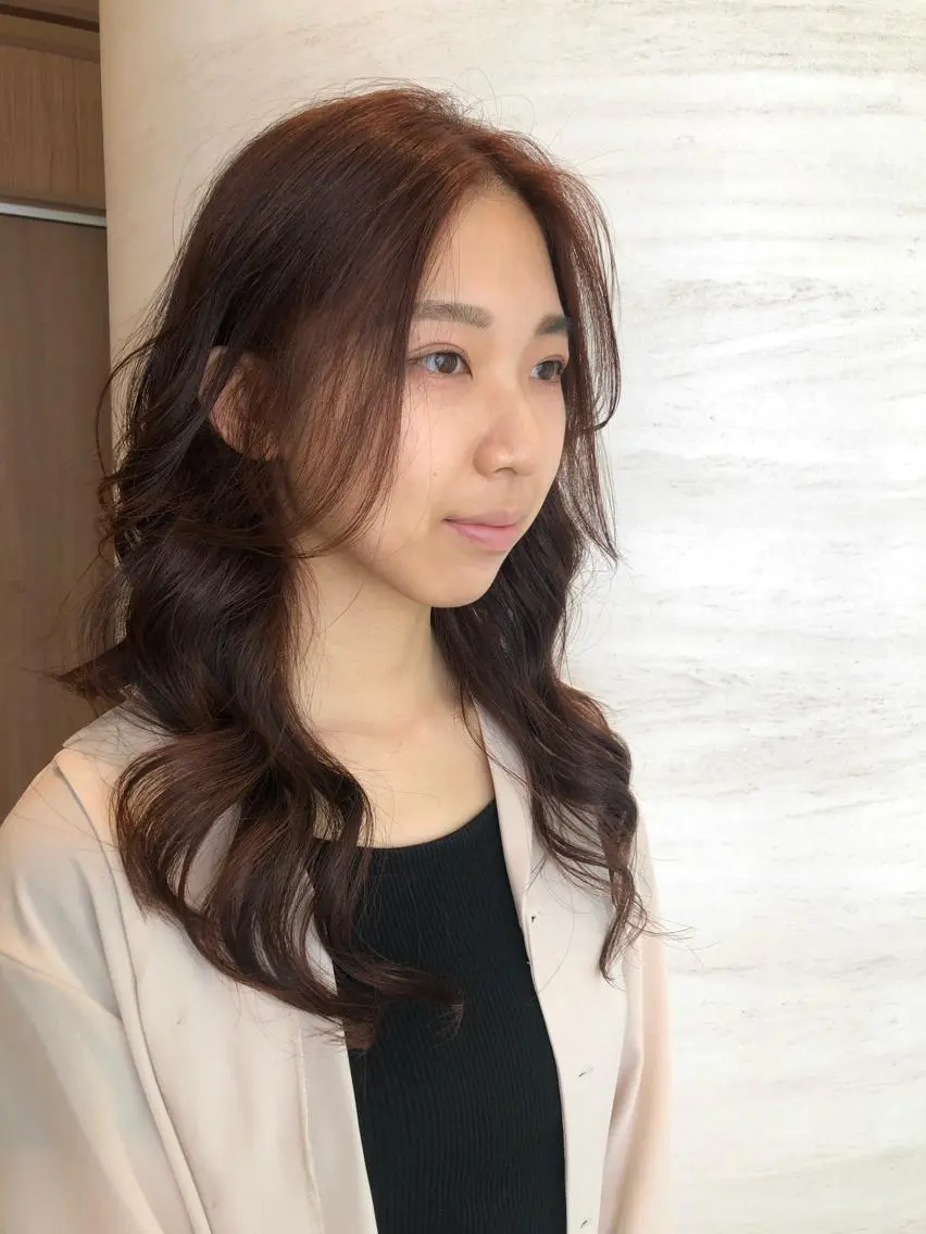 ロング カラー 似合わせカット unix 藤田 学のヘアスタイル