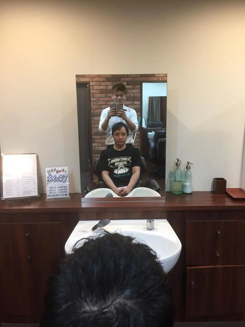 ミディアム 赤坂barber 古澤慶一郎【モテ髪】のヘアスタイル